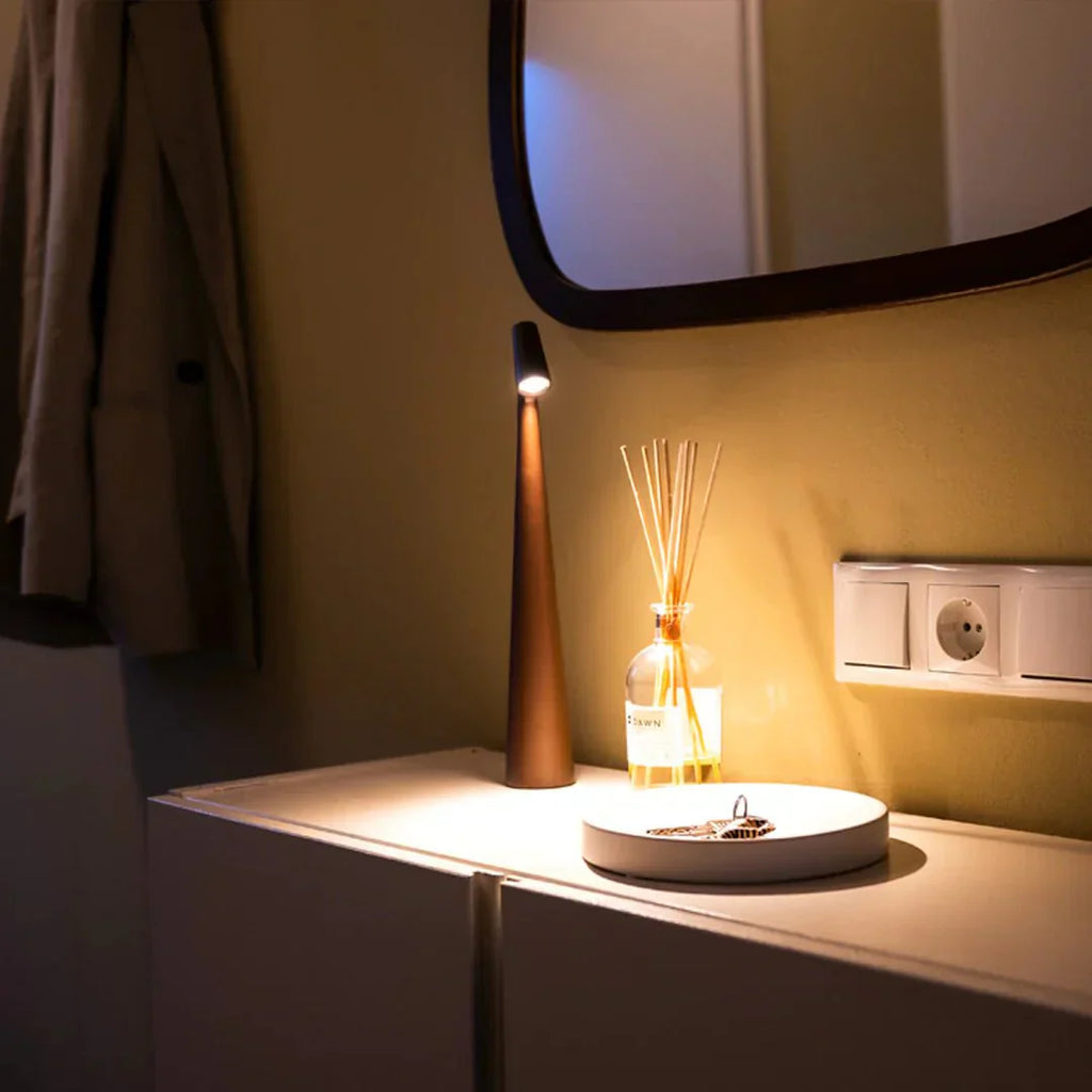 Spark Minimalistische Touch-Tischlampe